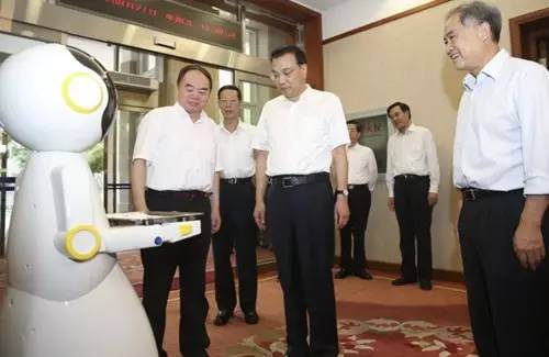 米乐m6机器人走进中南海