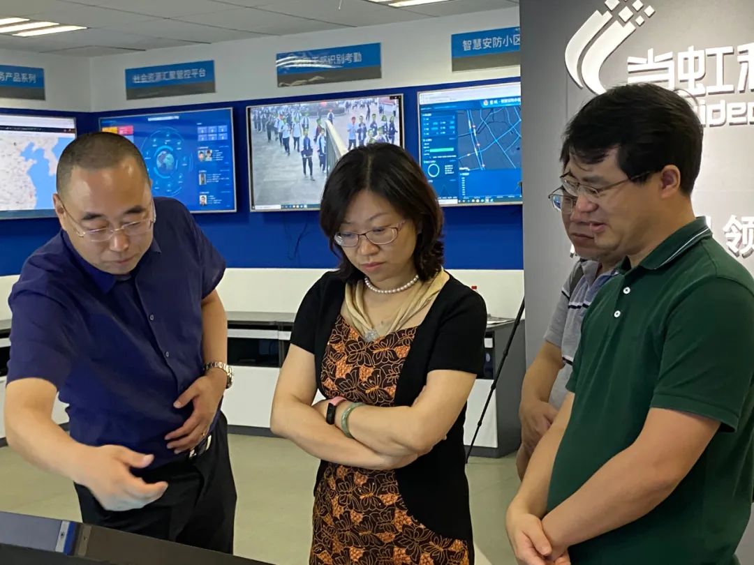 杭州市科技局党组书记周扬一行考察调研PA直营科技