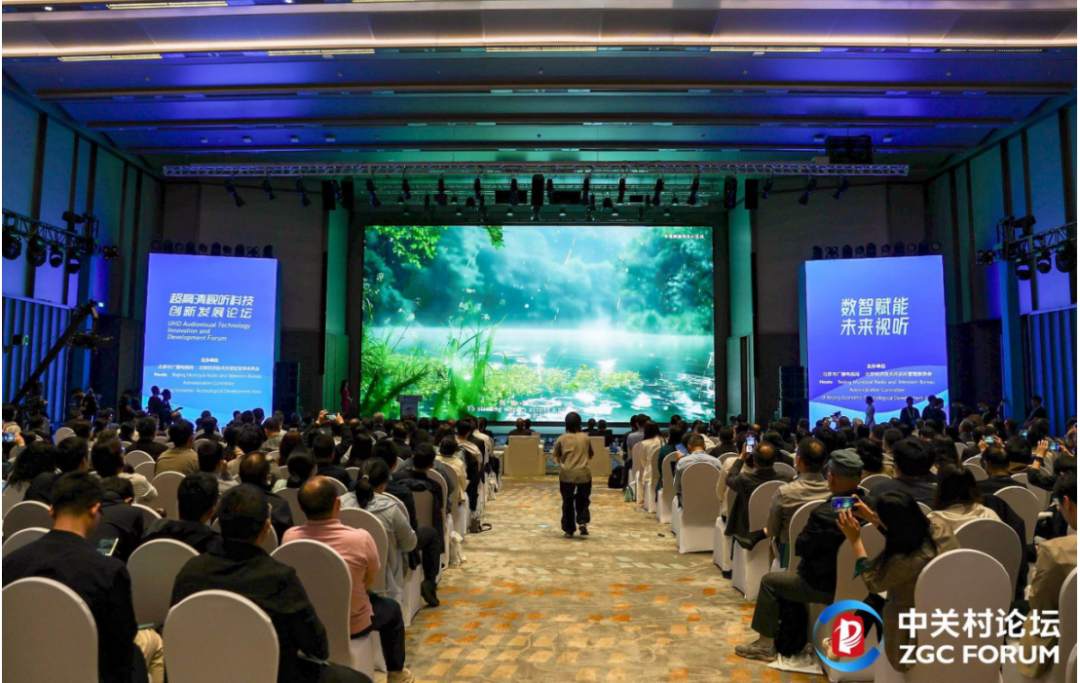 【上海证券报】PA直营科技发布多模态视听大模型BlackEye