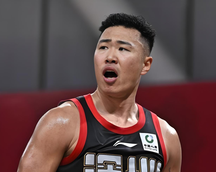 周鹏11分助深圳大胜天津，广东球迷呼吁杜锋重用