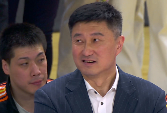 周鹏11分助深圳大胜天津，广东球迷呼吁杜锋重用