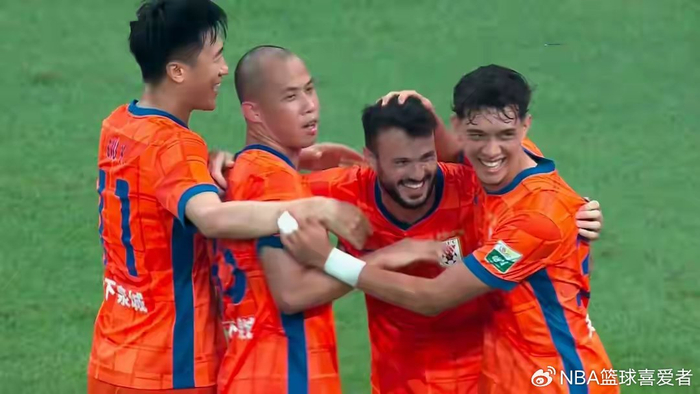 山东鲁能三轮0-4暴露进攻隐患，引援思路引争议