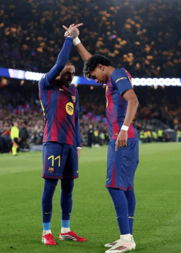 西甲三强携手晋级欧冠八强 创历史纪录