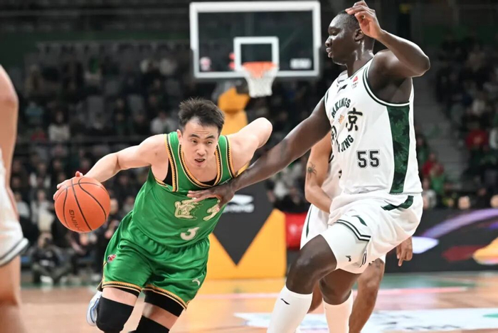 辽宁男篮三连主收官战逆转同曦 9289终结三连客挑