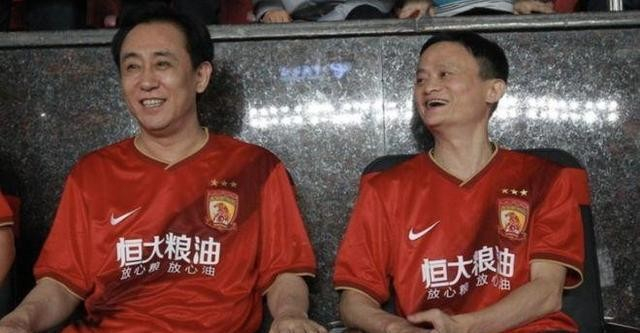 12亿元投资背后的恒大足球往事与时代反思